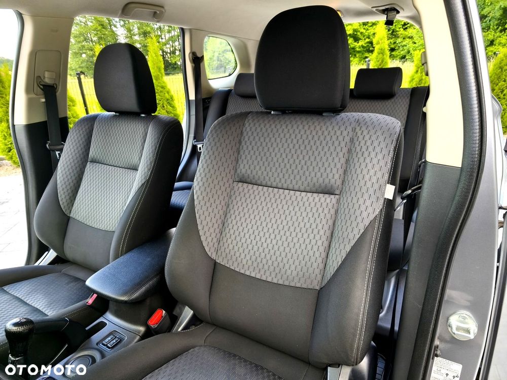 Mitsubishi Outlander 2.0 Intense 2WD - 12