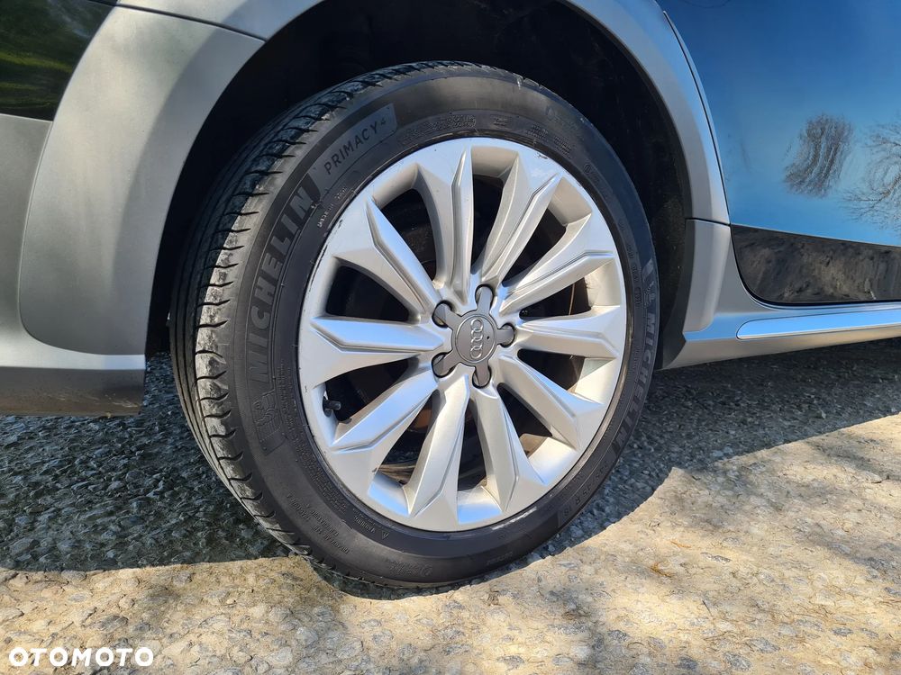 Audi A4 Allroad - 13