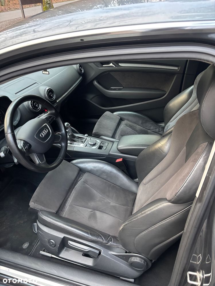 Audi A3 3-drzwiowe 1.8 TFSI Ambiente S tronic - 13