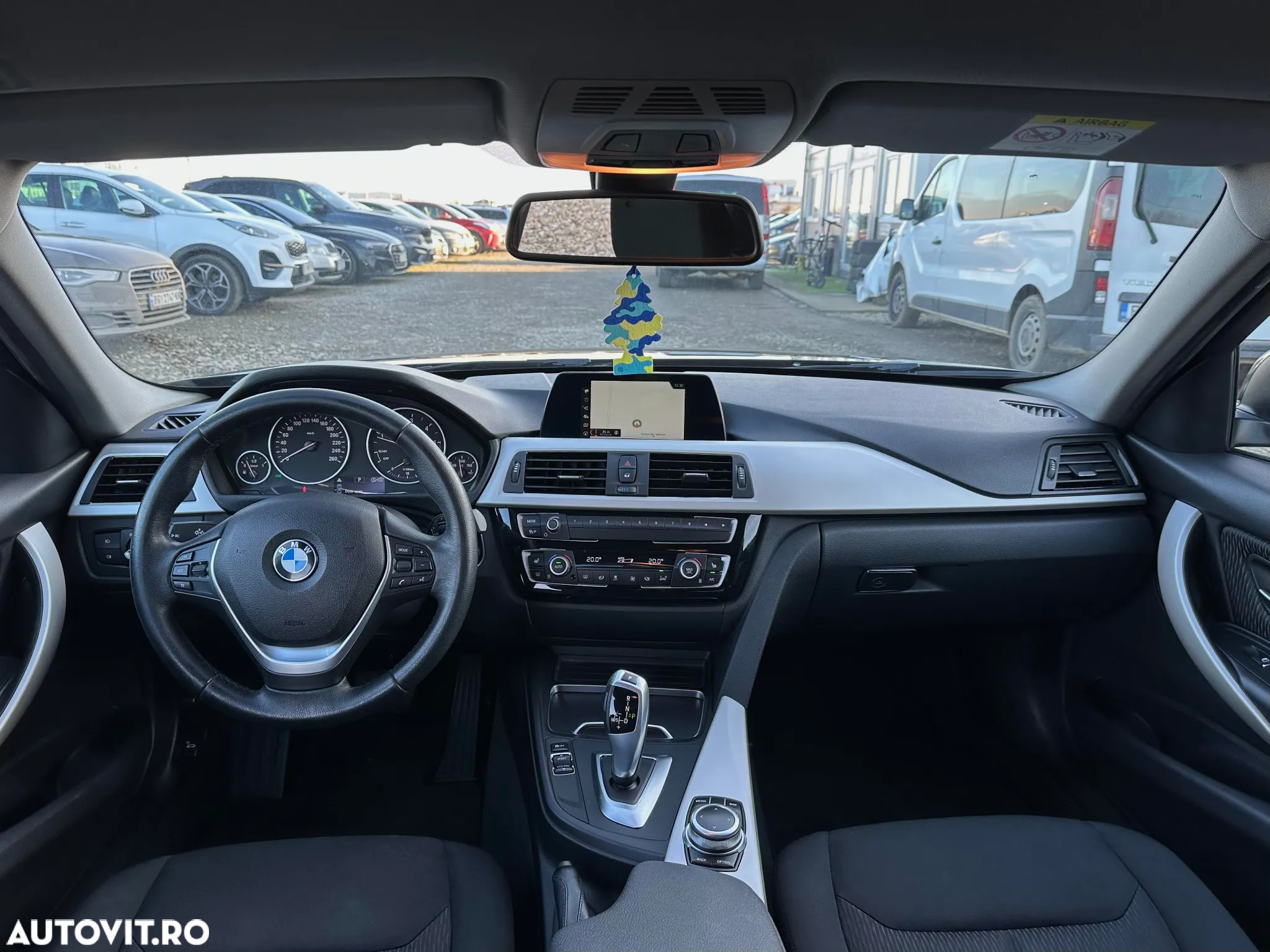 BMW Seria 3 320d Touring Aut. Advantage - 5