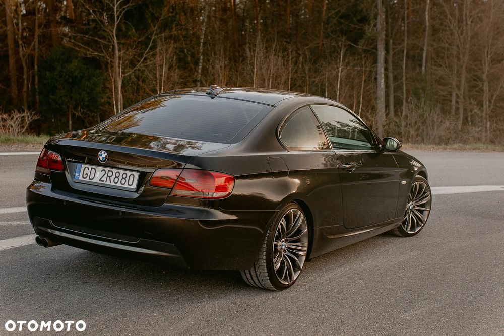 BMW Seria 3 330d - 27