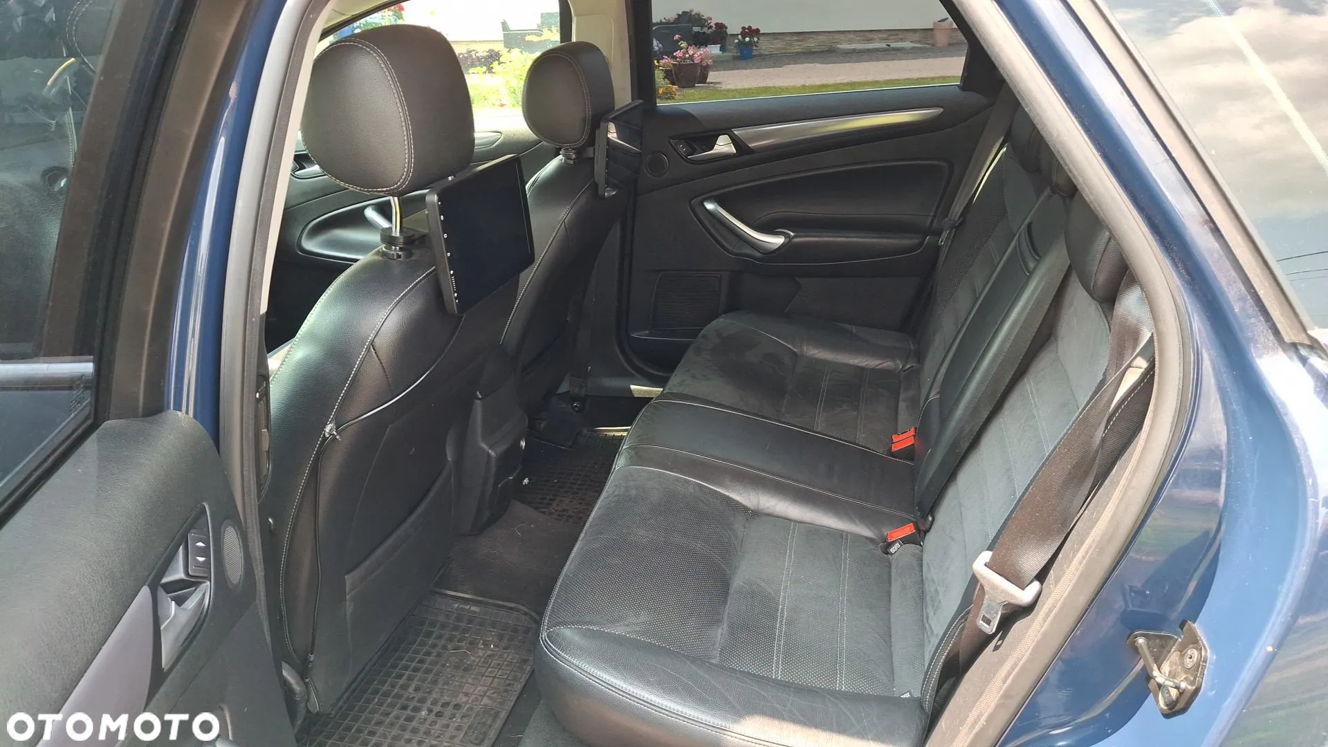 Ford Mondeo Turnier 2.0 STCi Titanium - 6