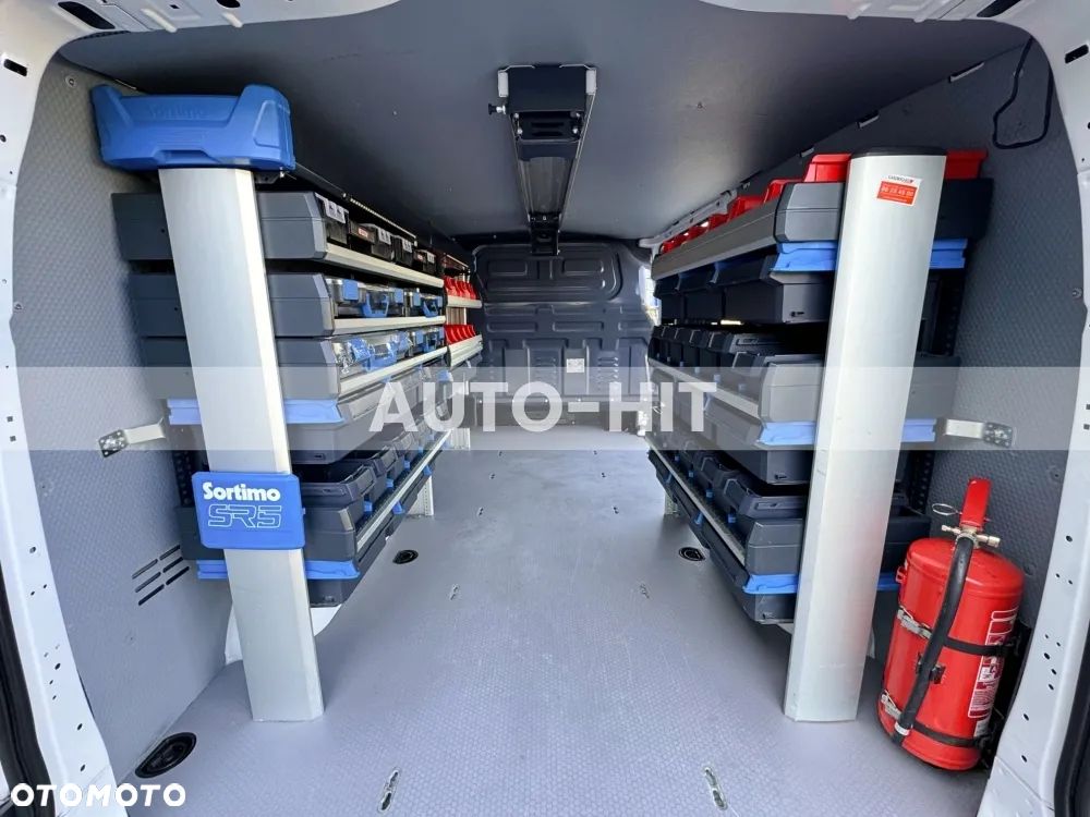 Mercedes-Benz Vito - 10