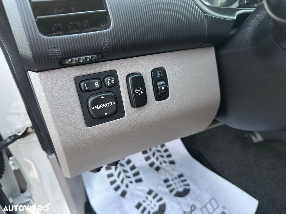 Mitsubishi L200 Pick Up 4x4 Autm. Intense Double Cab - 14