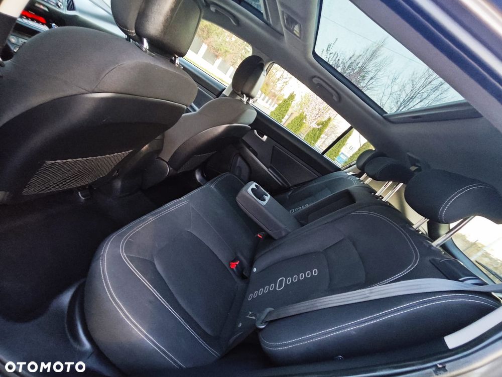 Kia Sportage 1.7 CRDI 2WD Attract - 16