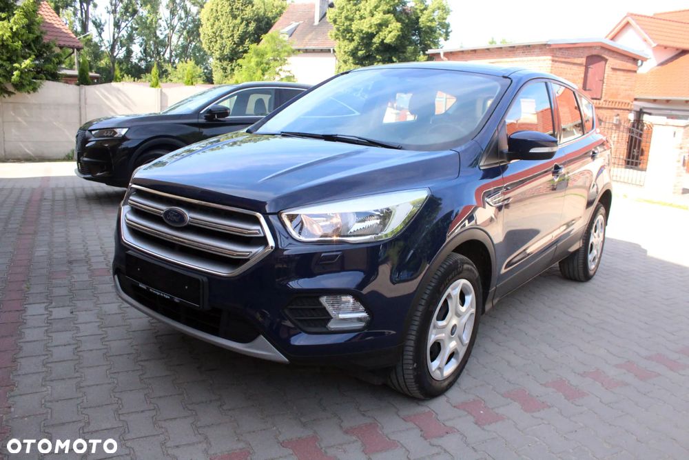 Ford Kuga 1.5 EcoBoost 2x4 Trend - 1