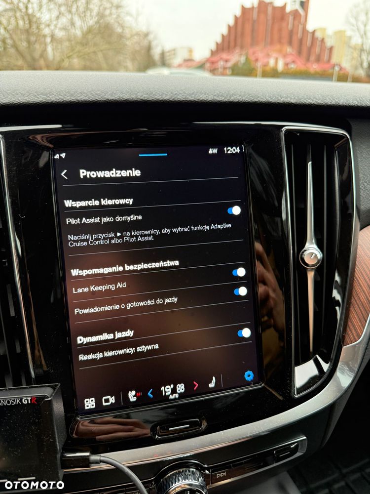 Volvo S60 B5 B AWD Plus Dark - 24