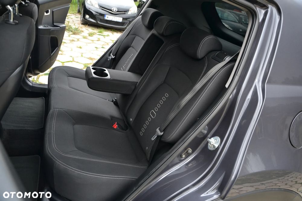 Kia Sportage 1.6 GDI 2WD Vision - 18