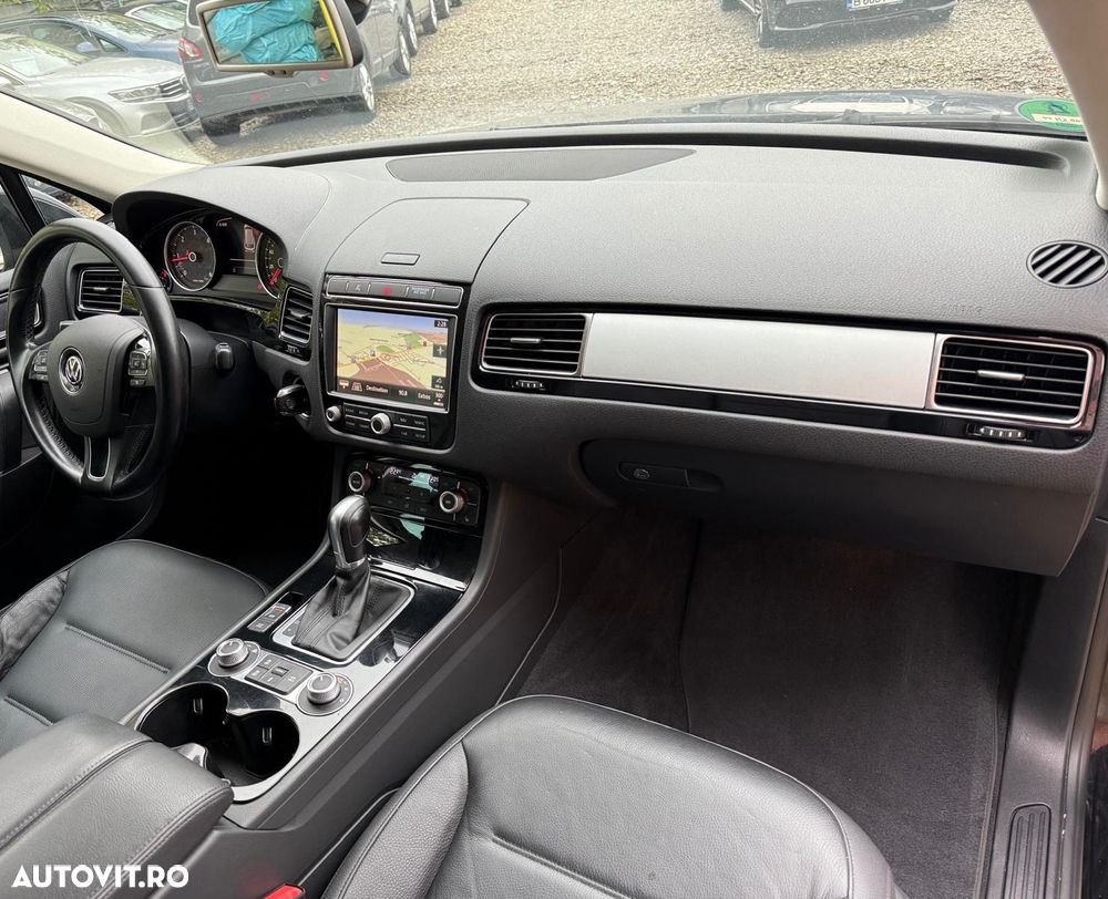 Volkswagen Touareg - 9