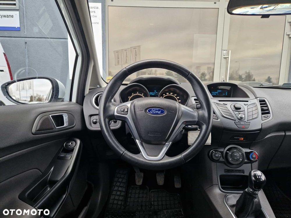 Ford Fiesta - 13
