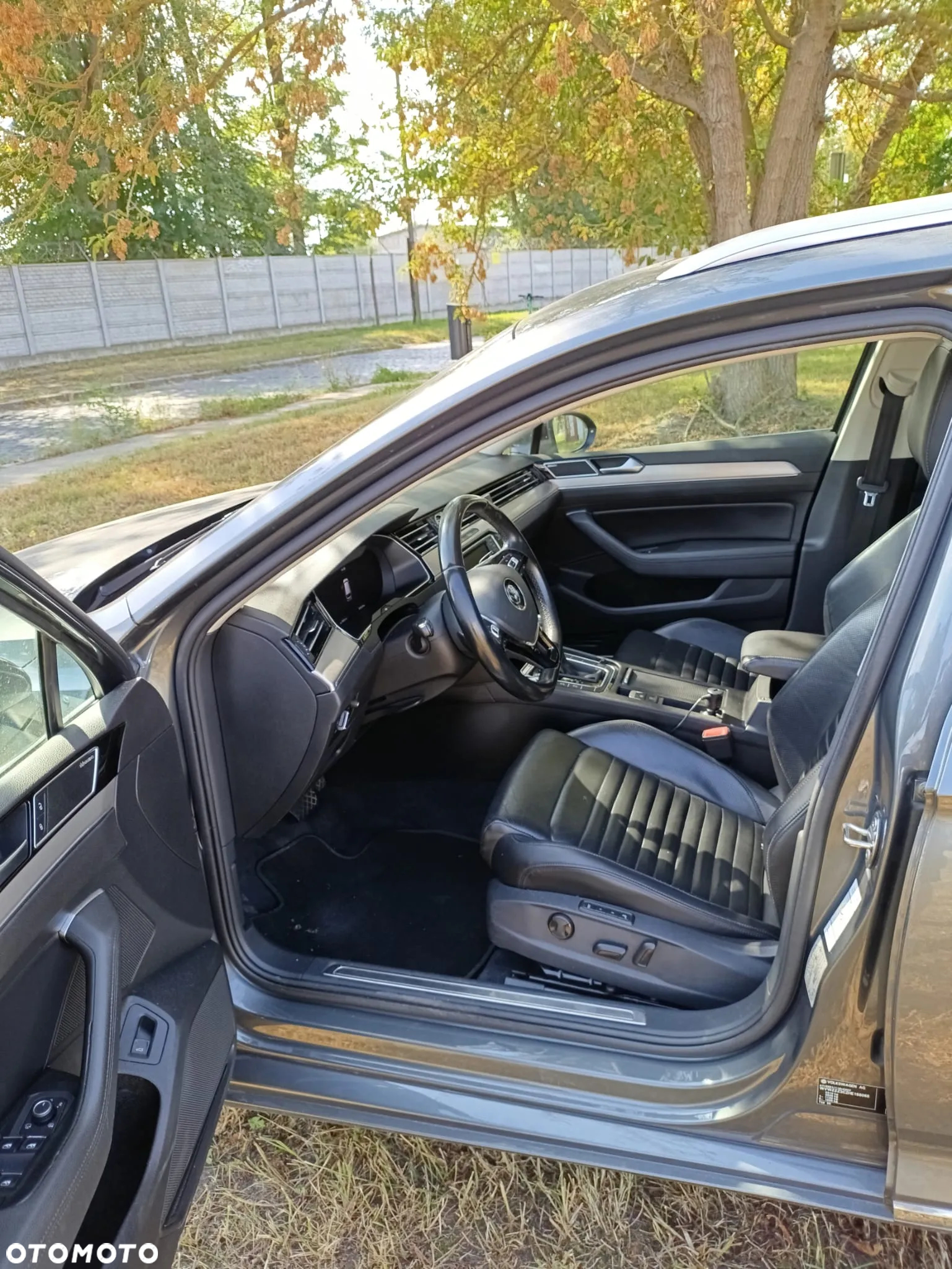 Volkswagen Passat 2.0 TDI 4Mot Elegance DSG - 10