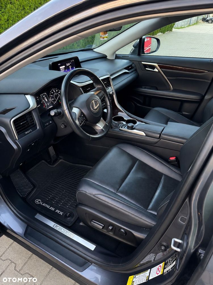 Lexus RX - 11