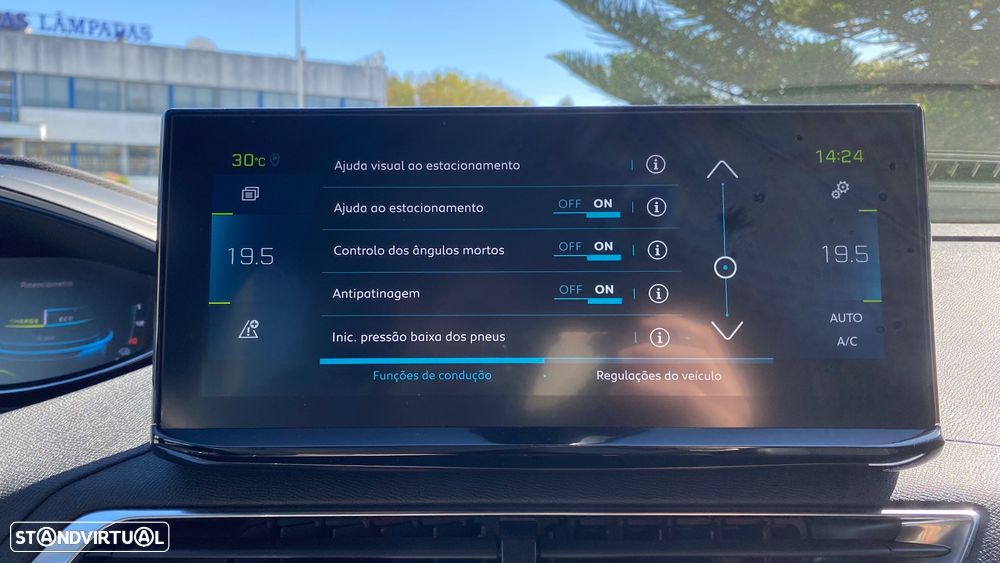 Peugeot 3008 1.6 Hybrid GT e-EAT8 - 42