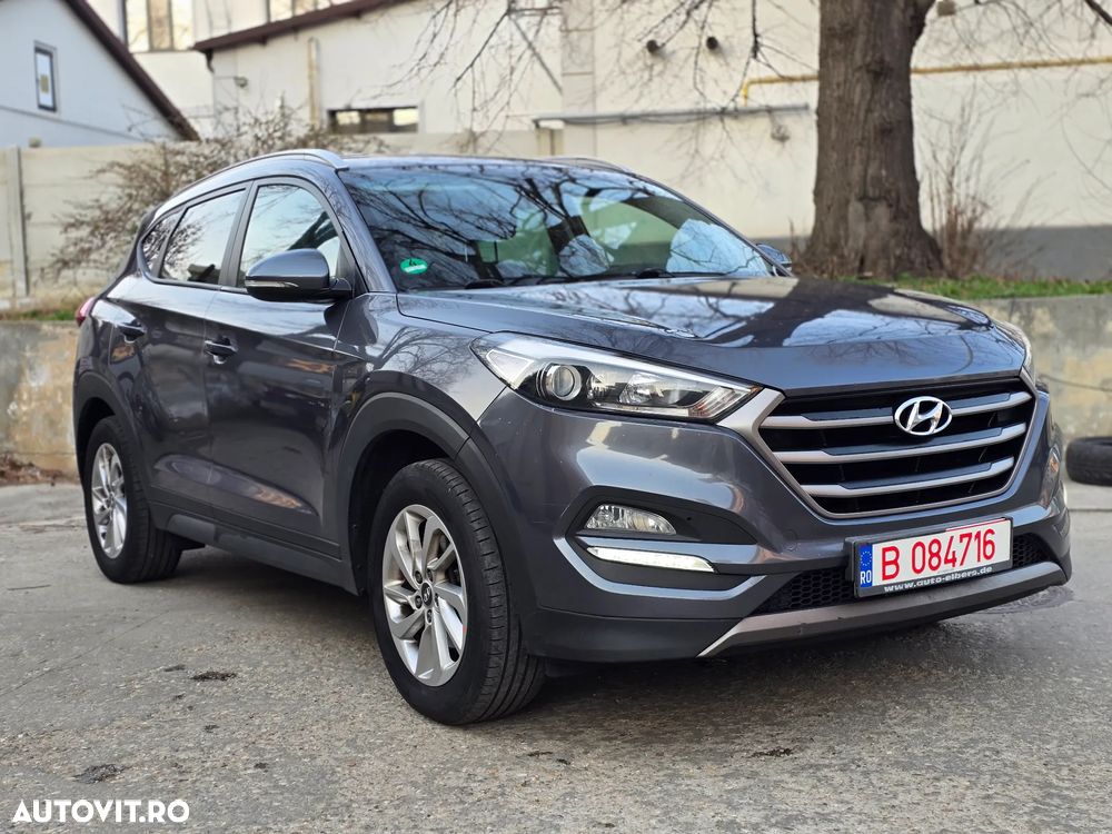 Hyundai Tucson blue 1.7 CRDi 2WD Style - 1