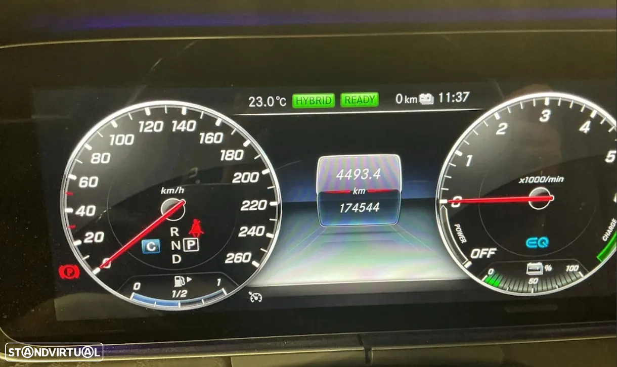 Mercedes-Benz E 300 de Avantgarde - 4
