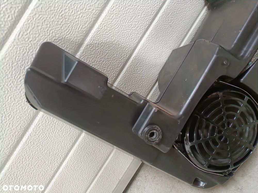 Subwoofer Głośnik Subufer Audi A4 B8 Kombi Avant 8T8035382 - 2