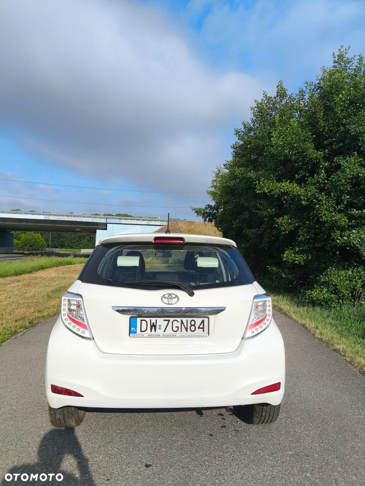 Toyota Yaris 1.33 Prestige - 2