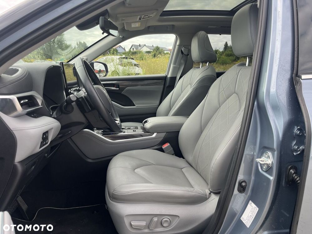 Toyota Highlander - 12