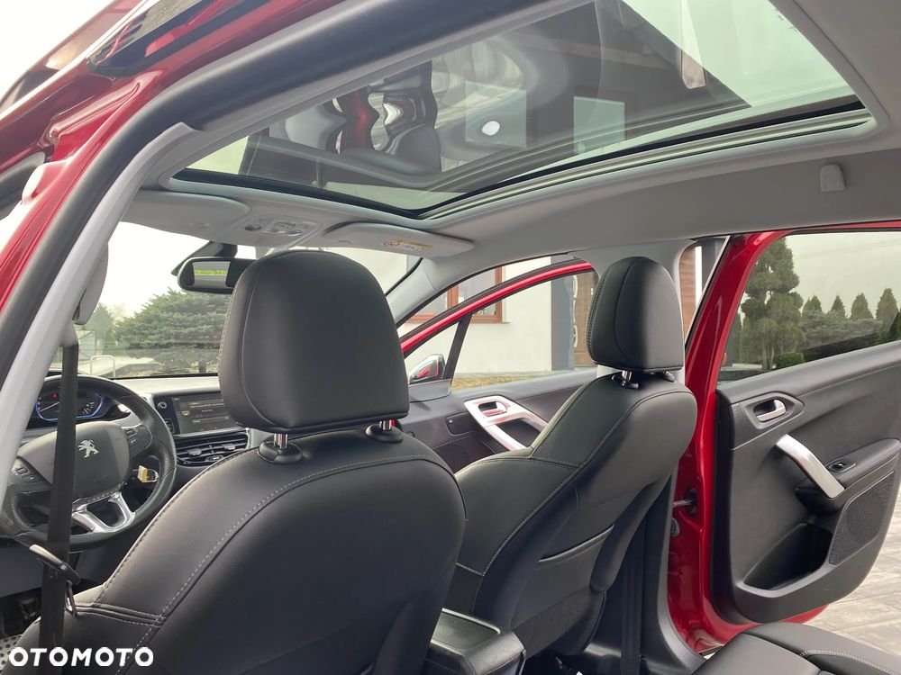 Peugeot 2008 1.2 Pure Tech Crossway S&S EAT6 - 23