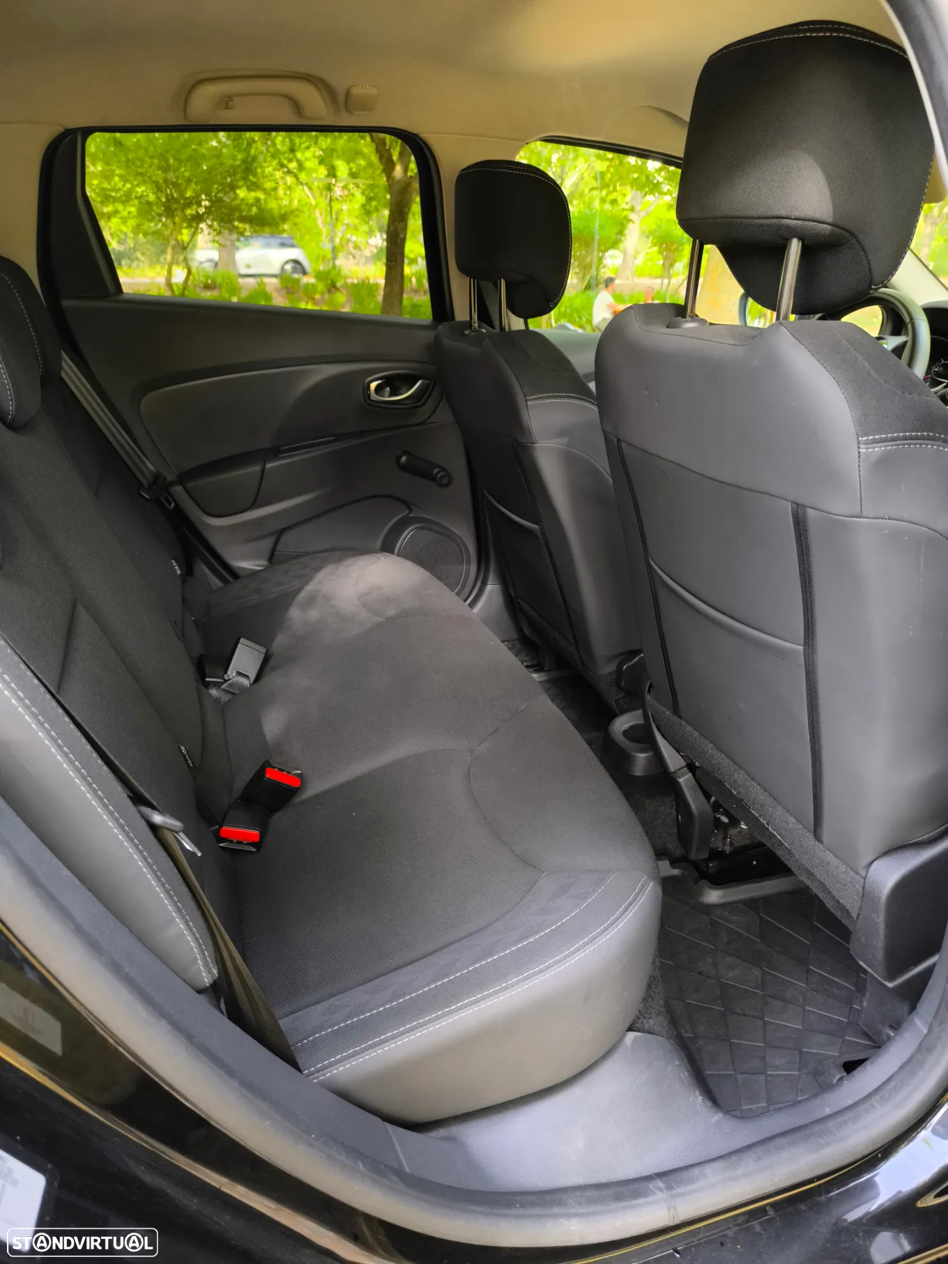 Renault Clio Sport Tourer 1.5 dCi Limited EDC - 12