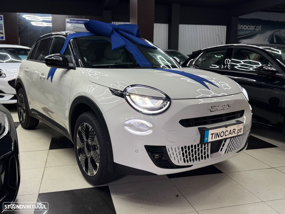 Fiat 600 1.2 Hybrid La Prima - 2