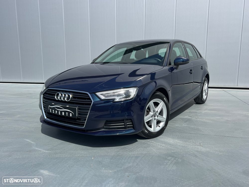 Audi A3 Sportback 30 TFSI Sport - 1