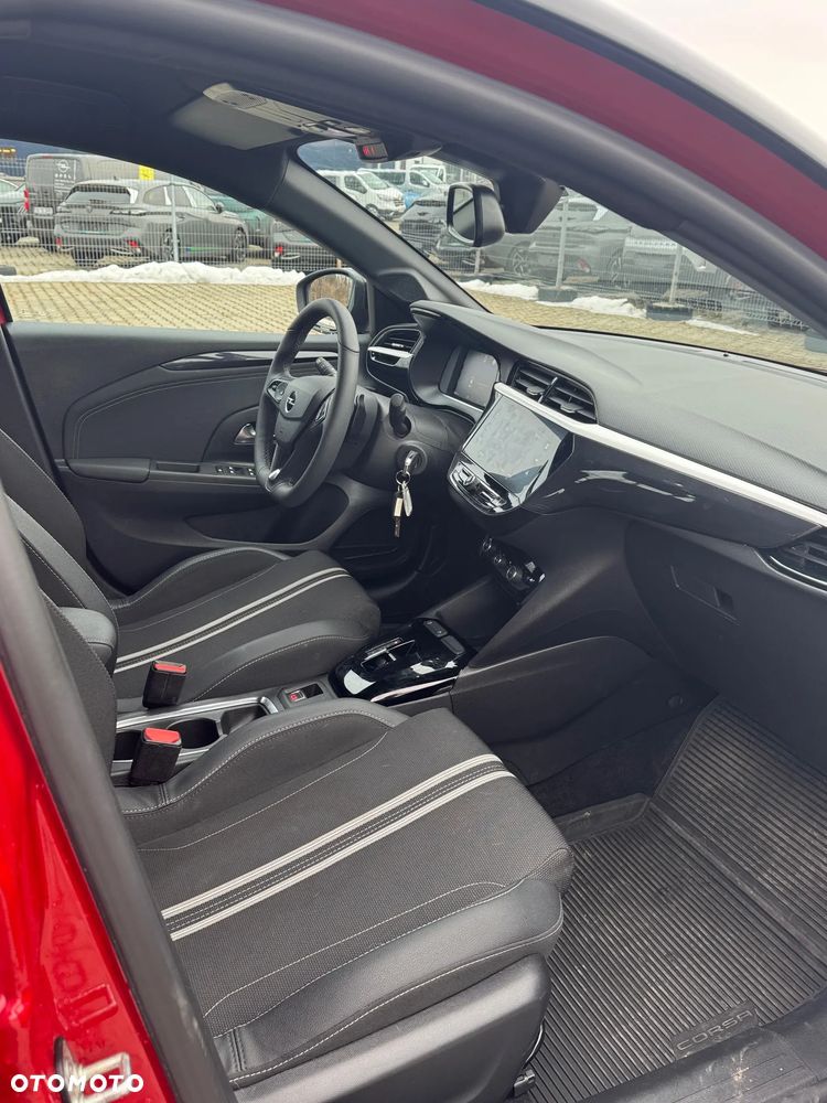 Opel Corsa 1.2 T mHEV GS eDCT - 9