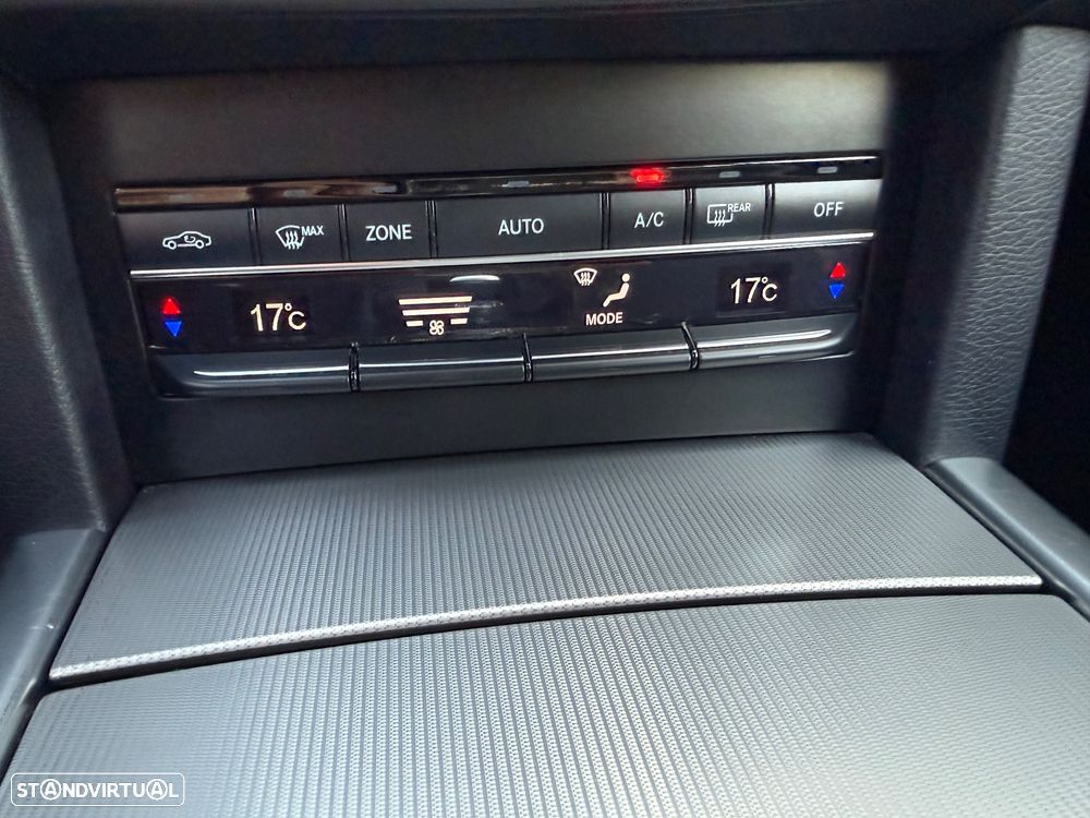 Mercedes-Benz E 250 CDi Avantgarde BlueEfficiency Auto. - 30