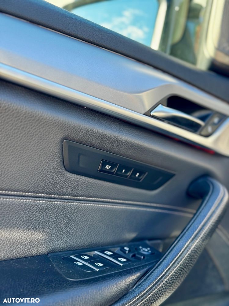 BMW Seria 5 520d AT - 4