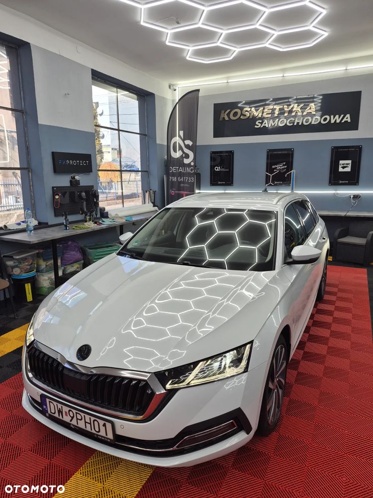 Skoda Octavia 2.0 TDI Style DSG - 18