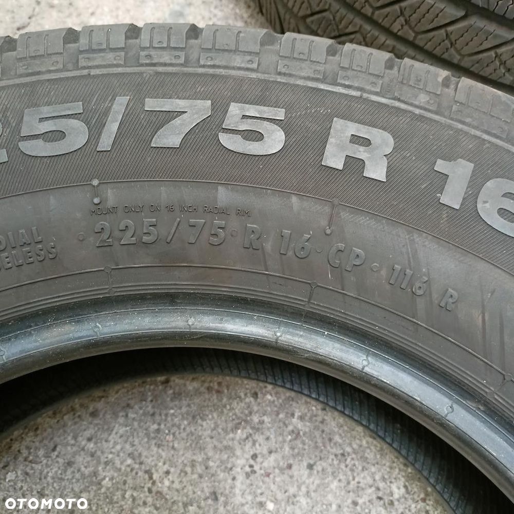 Opona 225/75/16CP Continental VancoCamper (F543) - 4