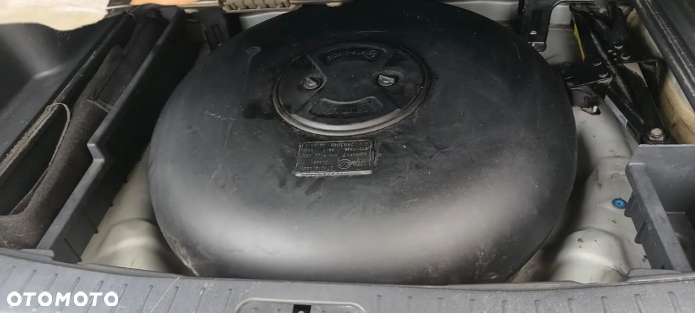 Hyundai Tucson 2.0 4WD GLS - 16