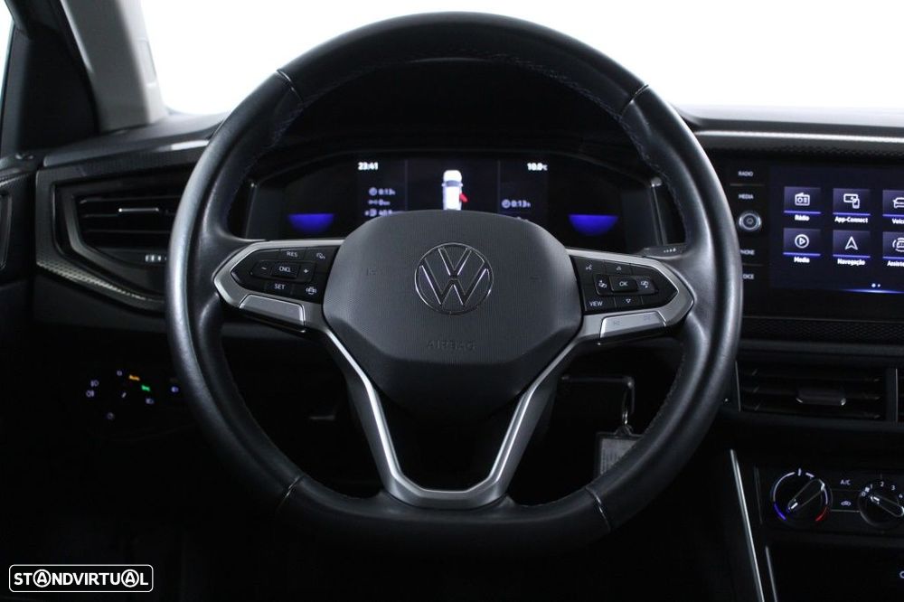 VW Polo 1.0 TSI Life DSG - 19