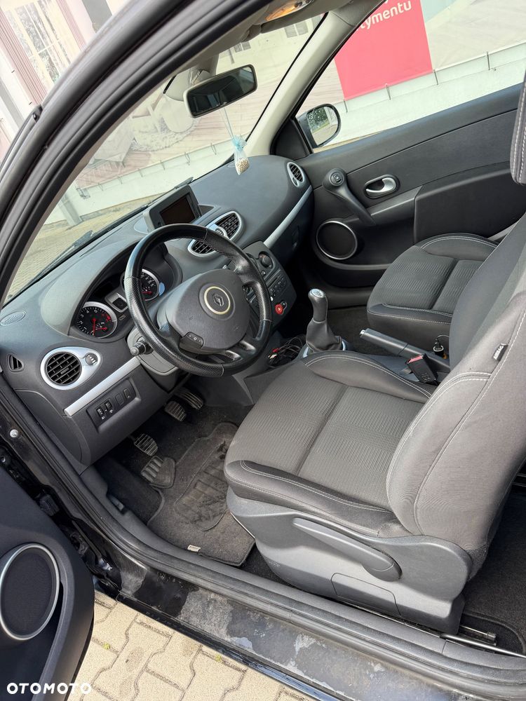 Renault Clio 1.2 16V Authentique - 6