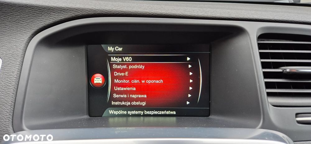 Volvo V60 D4 Geartronic Business Edition - 14