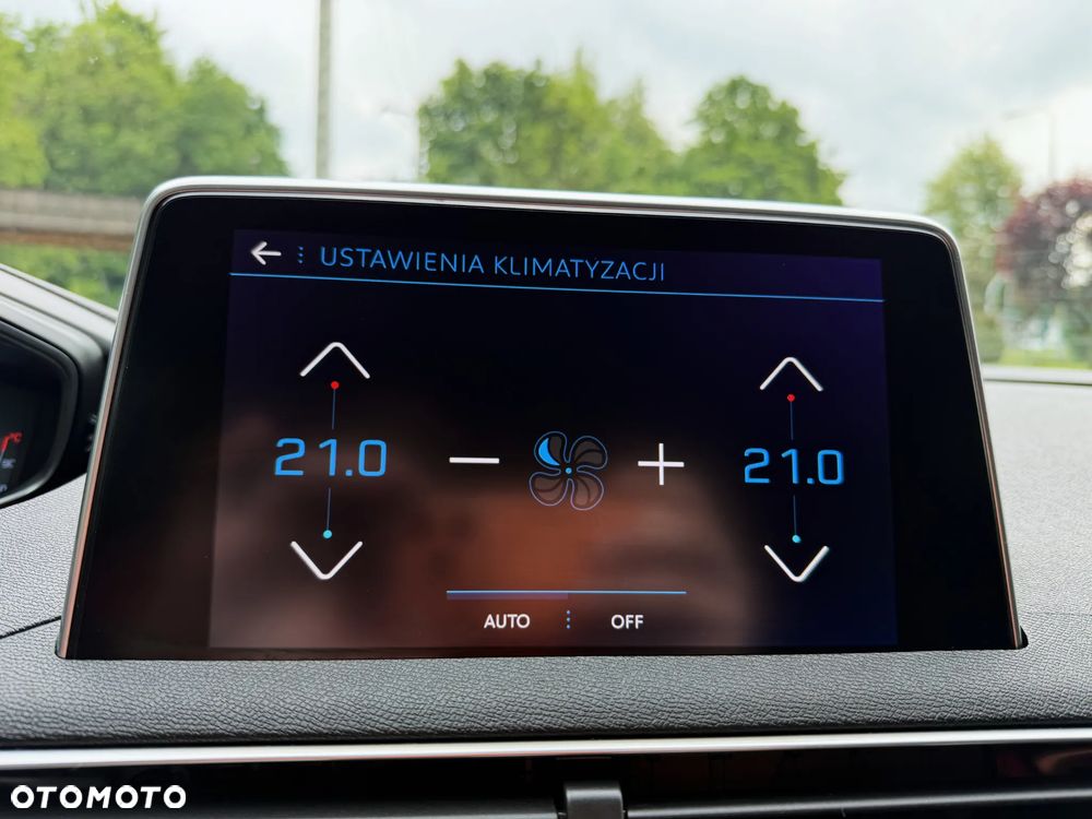 Peugeot 3008 PureTech 130 Stop & Start GPF EAT8 Allure - 29