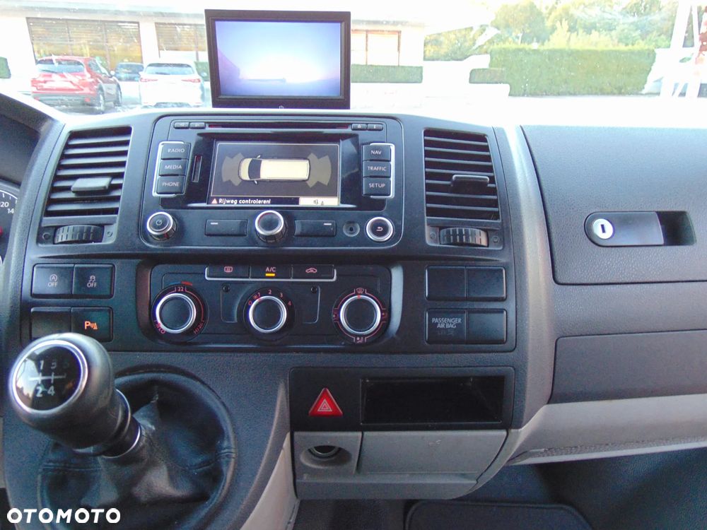 Volkswagen Transporter T5 TDI L2H1 - 30