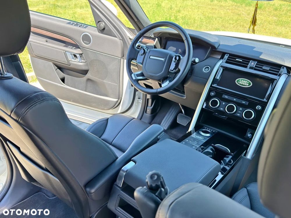 Land Rover Discovery V 2.0 Si4 HSE Luxury - 13