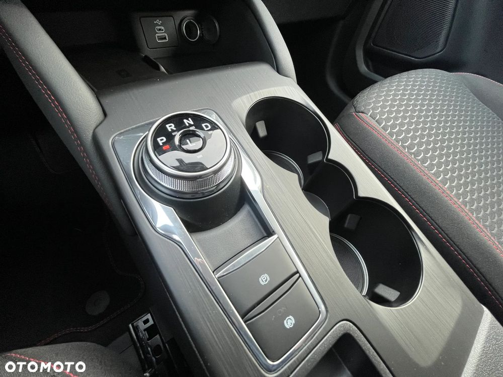 Ford Kuga 2.5 FHEV FWD ST-Line eCVT - 12