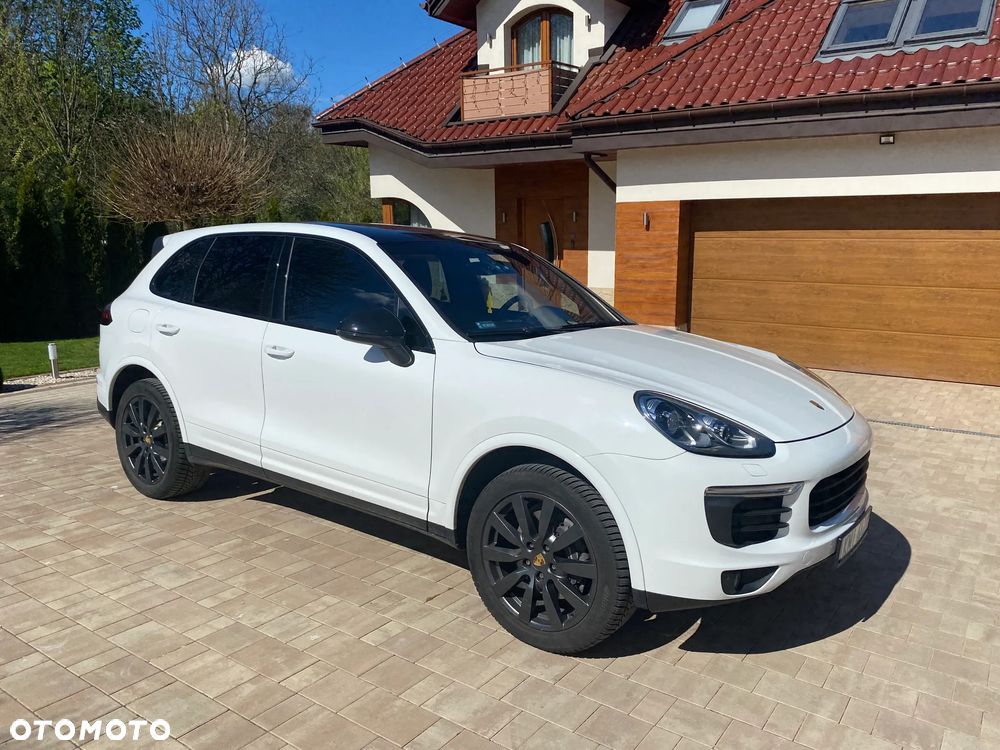 Porsche Cayenne Platinum Edition - 1