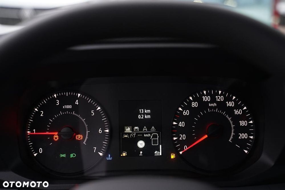 Renault Master dCi L4H3 RWD - 11