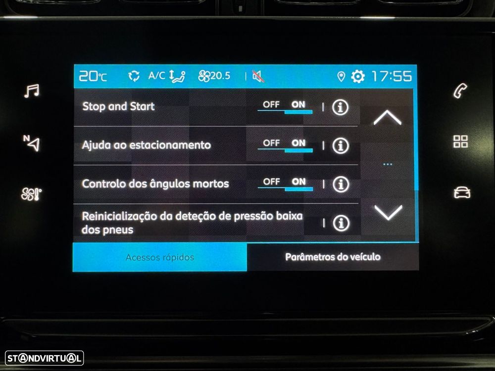 Citroën C3 1.2 PureTech Shine - 38