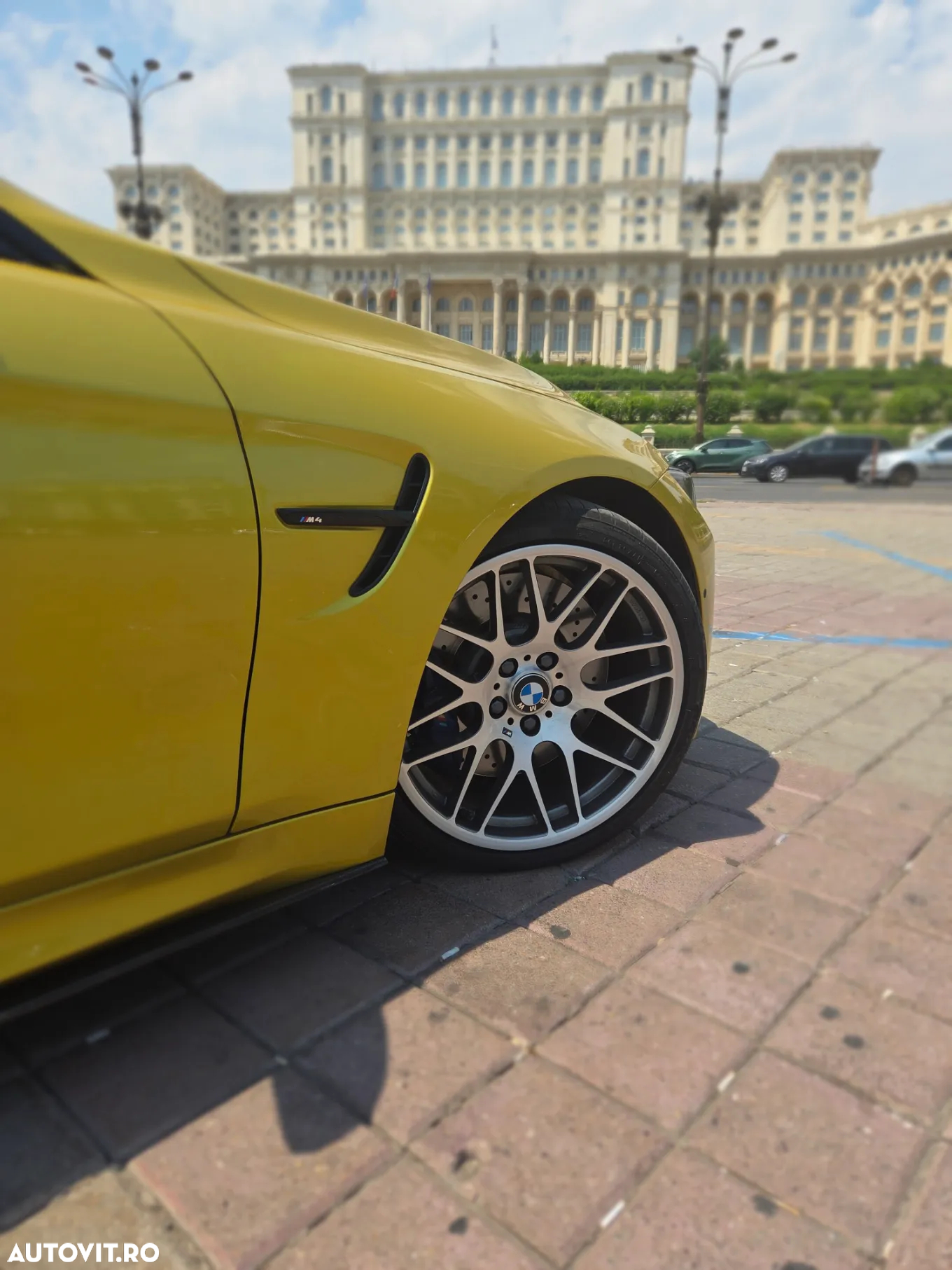 BMW M4 CS - 16