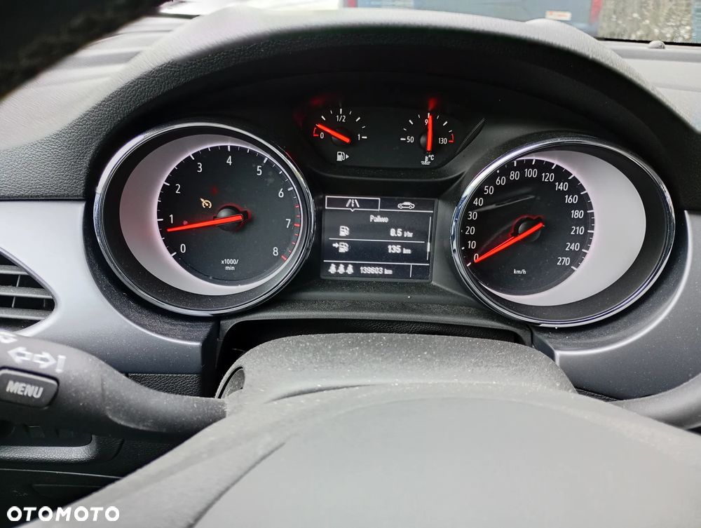 Opel Astra 1.4 T Enjoy S&S - 6