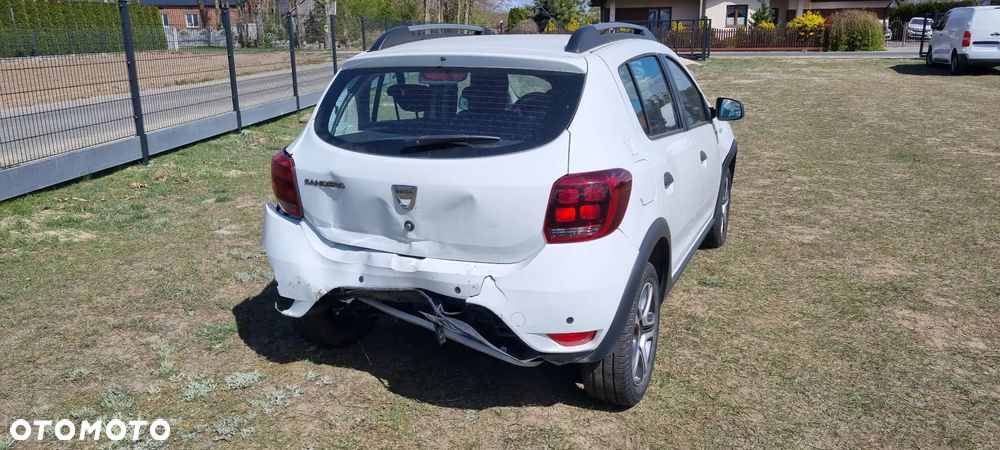Dacia Sandero Stepway 0.9 TCe Ambiance S&S EU6 - 6