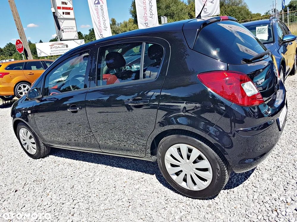 Opel Corsa 1.4 16V Selection - 6