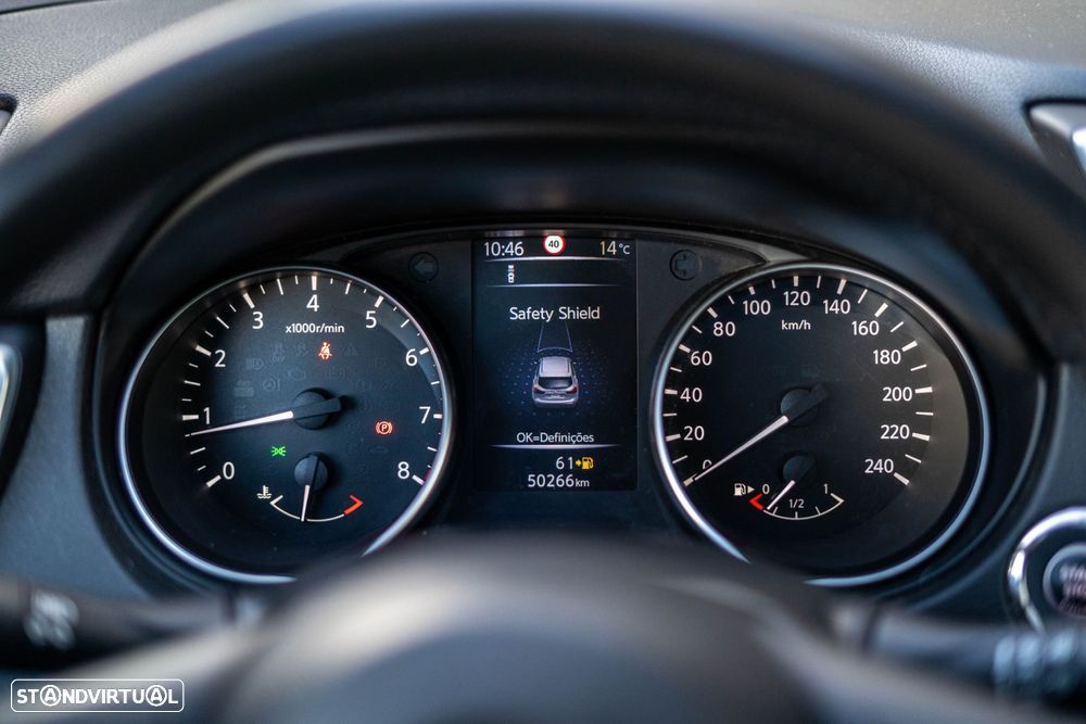 Nissan Qashqai 1.2 DIG-T N-Connecta 18 - 13