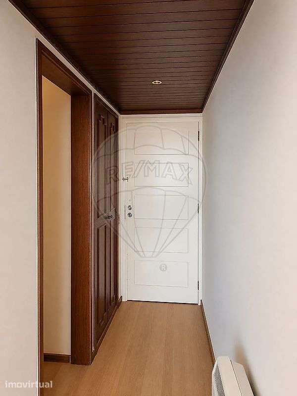 Apartamento T2 para arrendamento - Grande imagem: 4/5