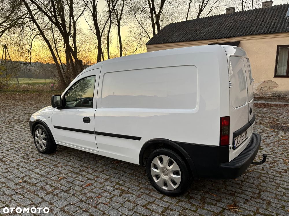 Opel Combo - 4
