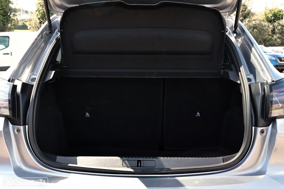 Peugeot 208 1.2 PureTech Allure - 19